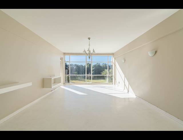 2 BEDROOM APARTMENT TO LET IN MELROSE NORTH